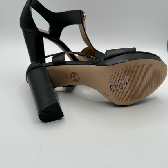 Michael Kors Black Women\'s Heels Size 8.5